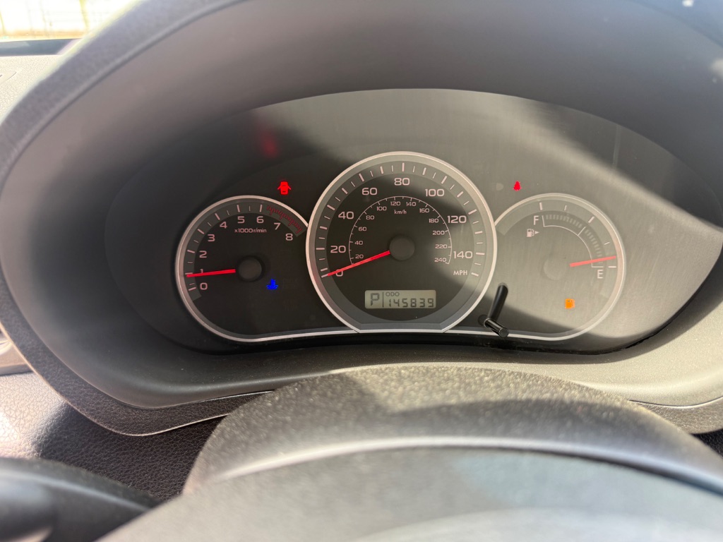 2010 Subaru Impreza 2.5i - Photo 8