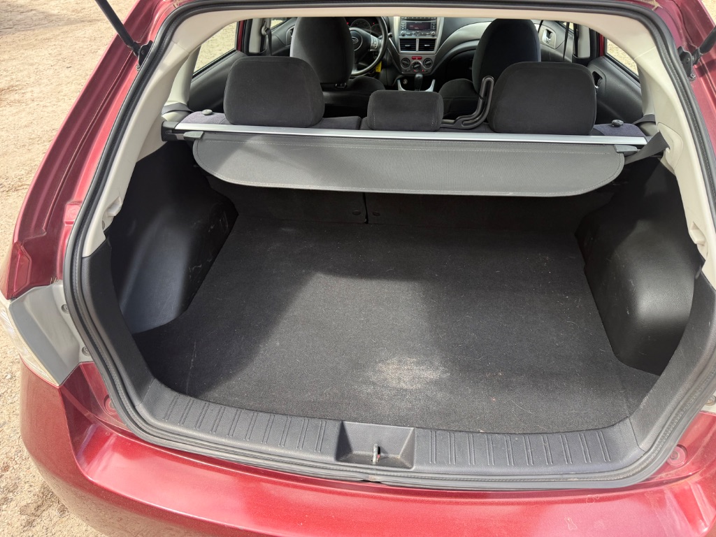 2010 Subaru Impreza 2.5i - Photo 11