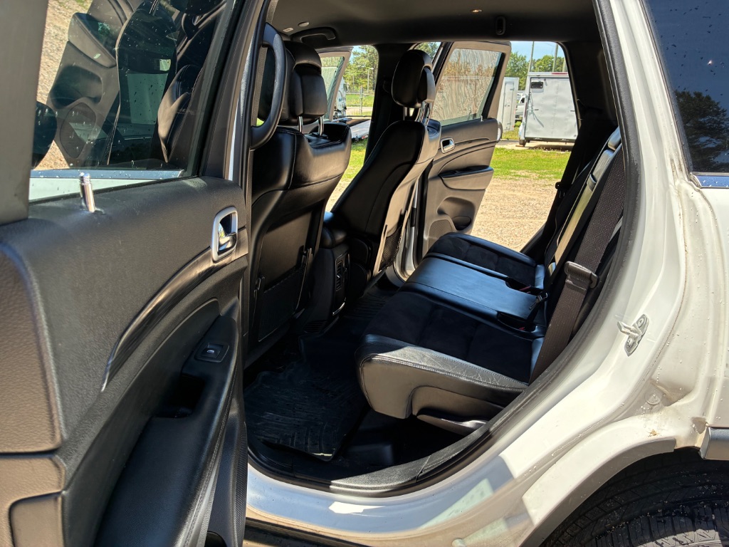 2020 Jeep Grand Cherokee Laredo E - Photo 12