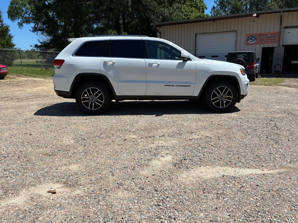 2020 Jeep Grand Cherokee Laredo E - Photo 6