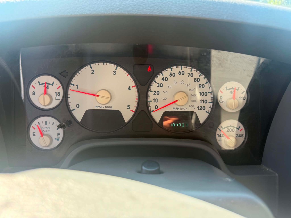 2007 Dodge Ram 2500 Pickup ST - Photo 8