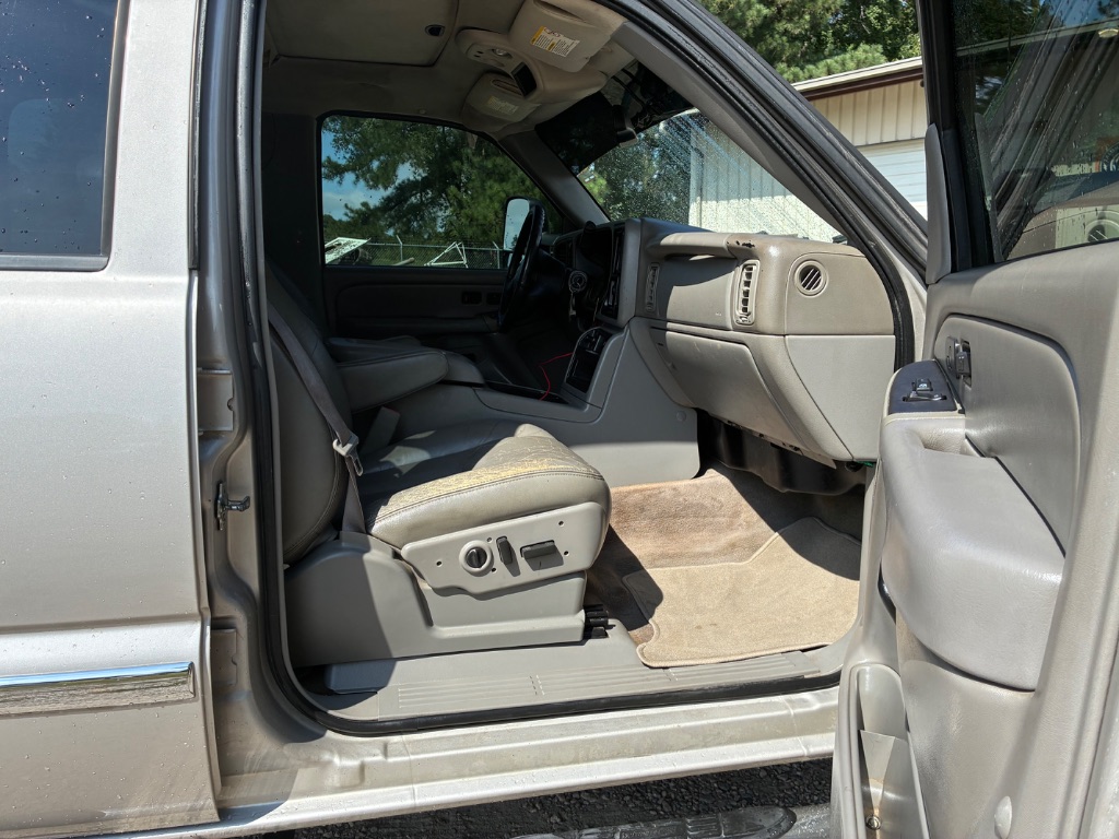 2006 GMC Sierra 2500HD SLT - Photo 13